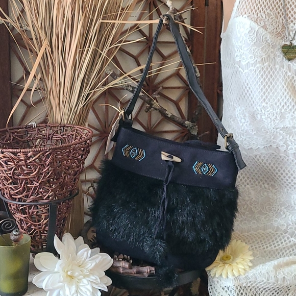 NWOT BO HO BEADED BLACK SUEDE FAUX FUR HANDBAG - Picture 14 of 16